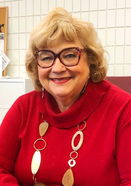 Lois Glewwe Obituary Photo